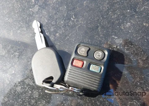 2010 Ford Focus Se из США, поврежденный, VIN 1FAHP3FN8AW150025